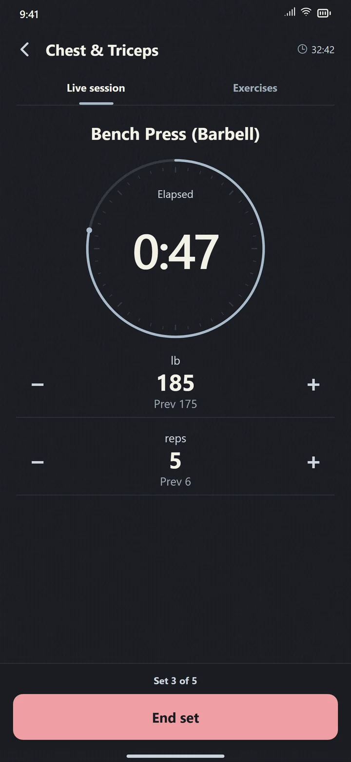 Live set logging in GainzKeepr. App-component preview with an authored example workout.